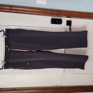 Figs Kade charcoal scrub pants size large